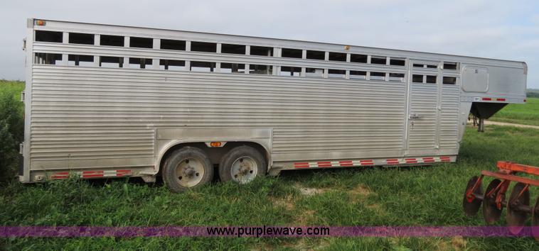image for item F4957 2001 Eby Ruff Neck 26' aluminum gooseneck stock trailer