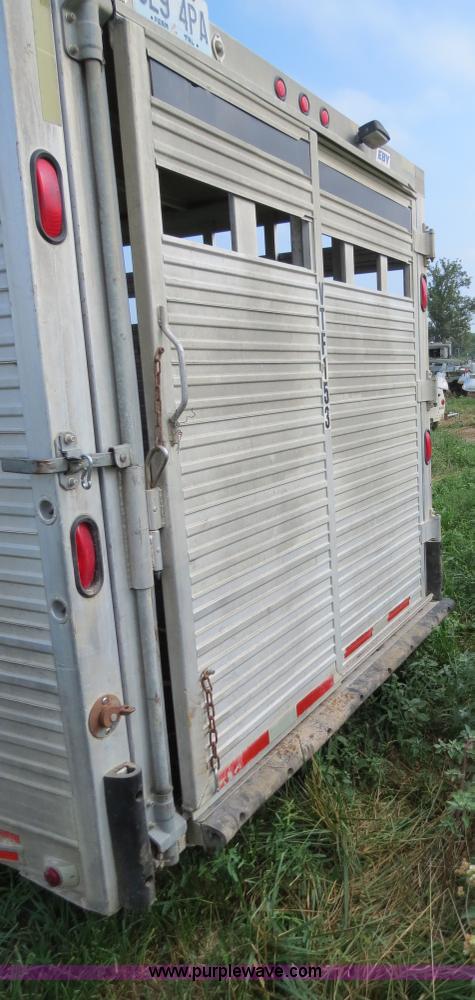 image for item F4957 2001 Eby Ruff Neck 26' aluminum gooseneck stock trailer