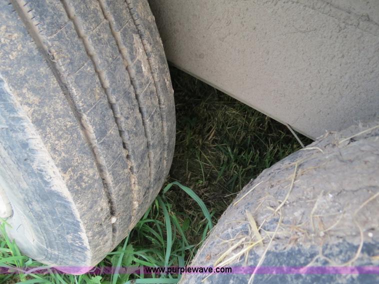 image for item F4957 2001 Eby Ruff Neck 26' aluminum gooseneck stock trailer