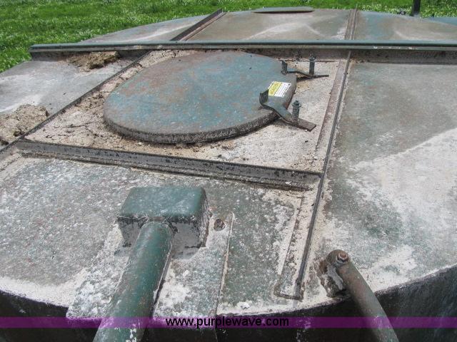 image for item F4959 Arts-Way 5165 grinder mixer