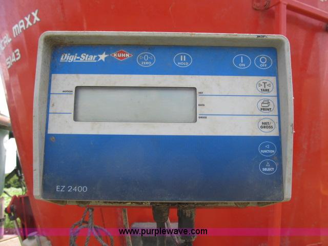 image for item F4961 2012 Kuhn Knight 5143 vertical maxx TMR mixer