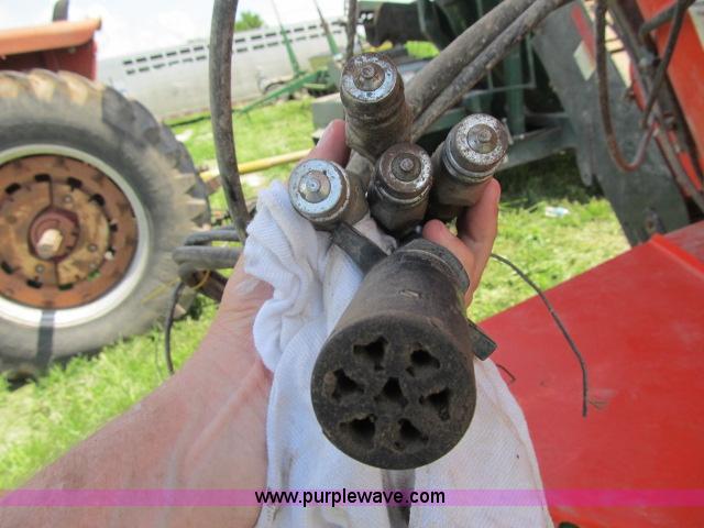 image for item F4961 2012 Kuhn Knight 5143 vertical maxx TMR mixer