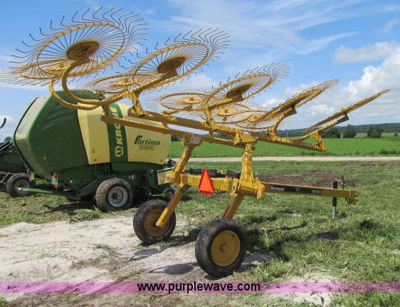 image for item F4962 2012 Vermeer VR1022 10 wheel hay rake