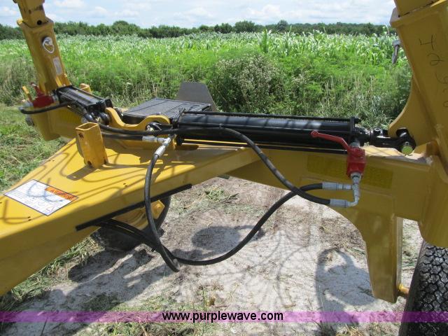 image for item F4962 2012 Vermeer VR1022 10 wheel hay rake