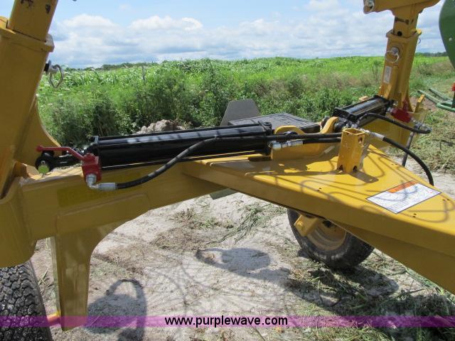 image for item F4962 2012 Vermeer VR1022 10 wheel hay rake