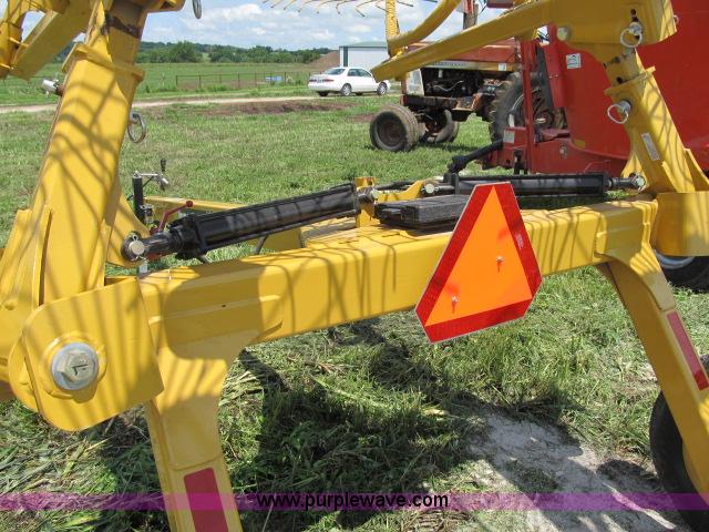 image for item F4962 2012 Vermeer VR1022 10 wheel hay rake