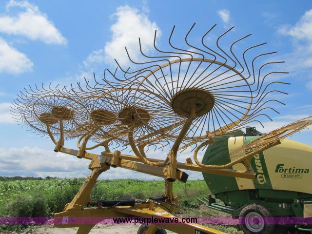 image for item F4962 2012 Vermeer VR1022 10 wheel hay rake