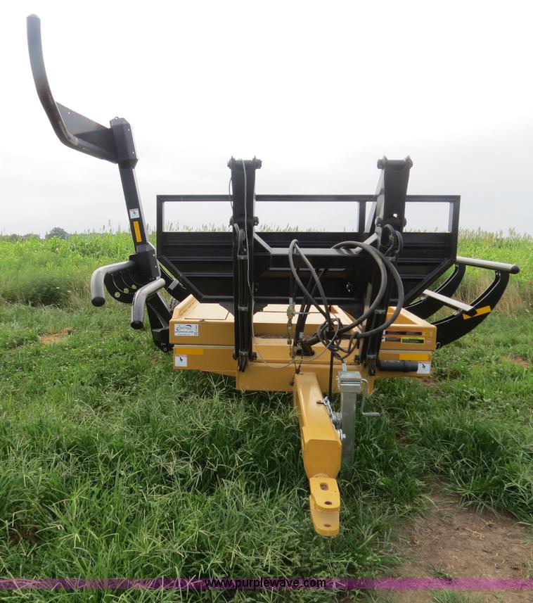 image for item F4966 2013 Tube Line Techo Bale 980 bale hauler/loader