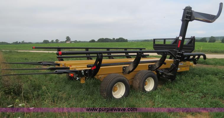 image for item F4966 2013 Tube Line Techo Bale 980 bale hauler/loader