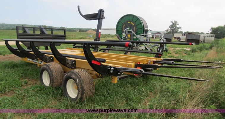 image for item F4966 2013 Tube Line Techo Bale 980 bale hauler/loader