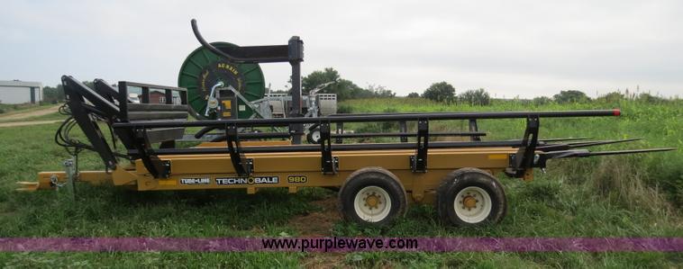 image for item F4966 2013 Tube Line Techo Bale 980 bale hauler/loader