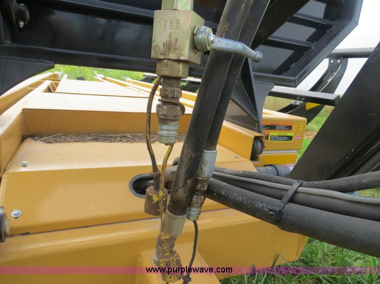 image for item F4966 2013 Tube Line Techo Bale 980 bale hauler/loader