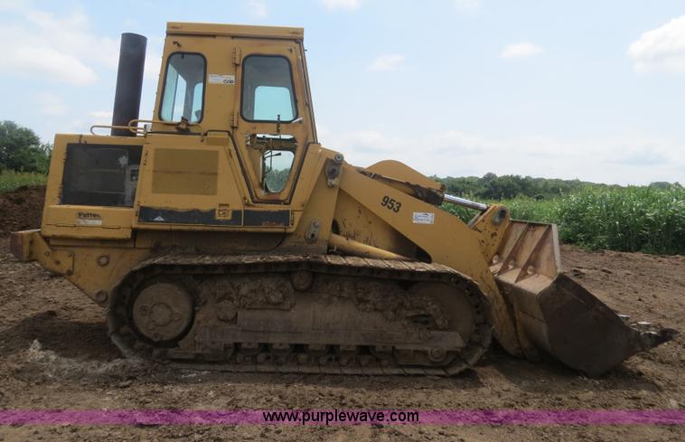 image for item F4967 1991 Caterpillar 953 track loader