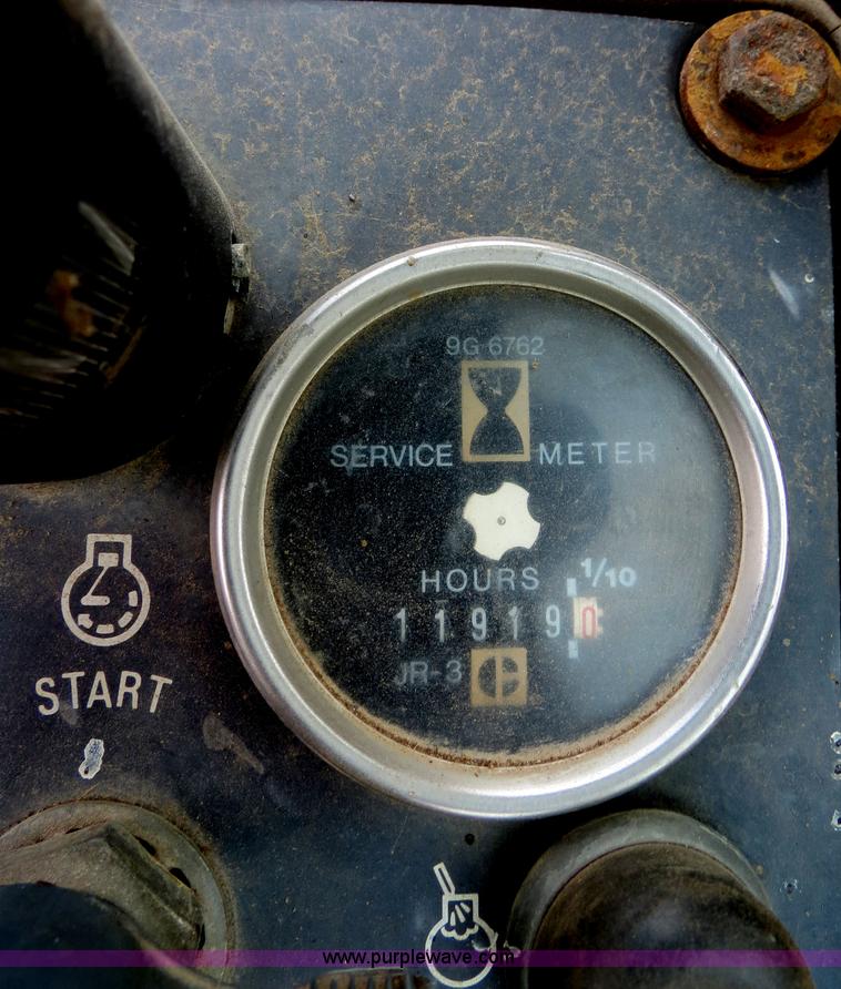 image for item F4967 1991 Caterpillar 953 track loader