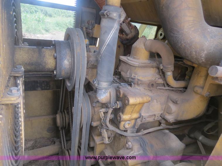 image for item F4967 1991 Caterpillar 953 track loader