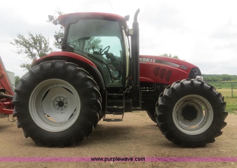 image for item F4970 2011 Case IH Maxxum 125 MFWD tractor