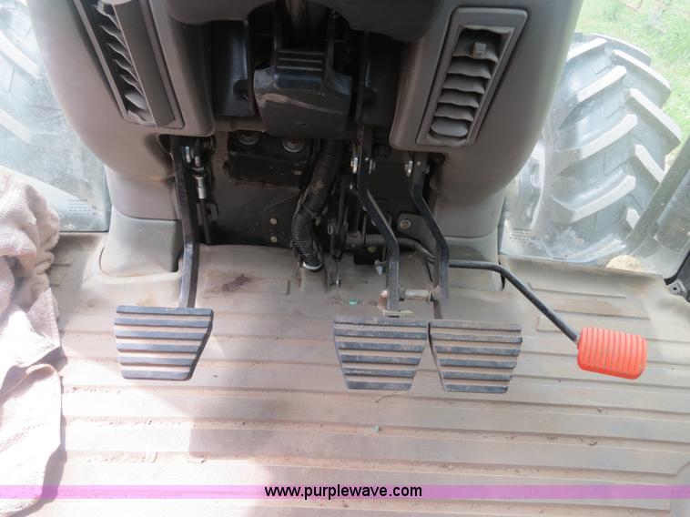 image for item F4970 2011 Case IH Maxxum 125 MFWD tractor