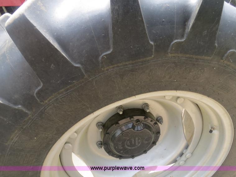 image for item F4970 2011 Case IH Maxxum 125 MFWD tractor