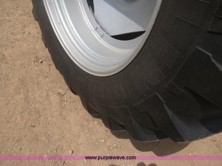 image for item F4970 2011 Case IH Maxxum 125 MFWD tractor