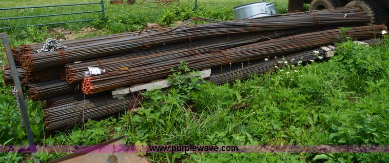 image for item H2907 (4) bundles of 20' x 1/2" rebar