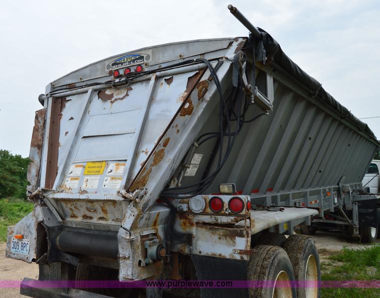 image for item H2915 2000 Red River HVLB237 live bottom trailer