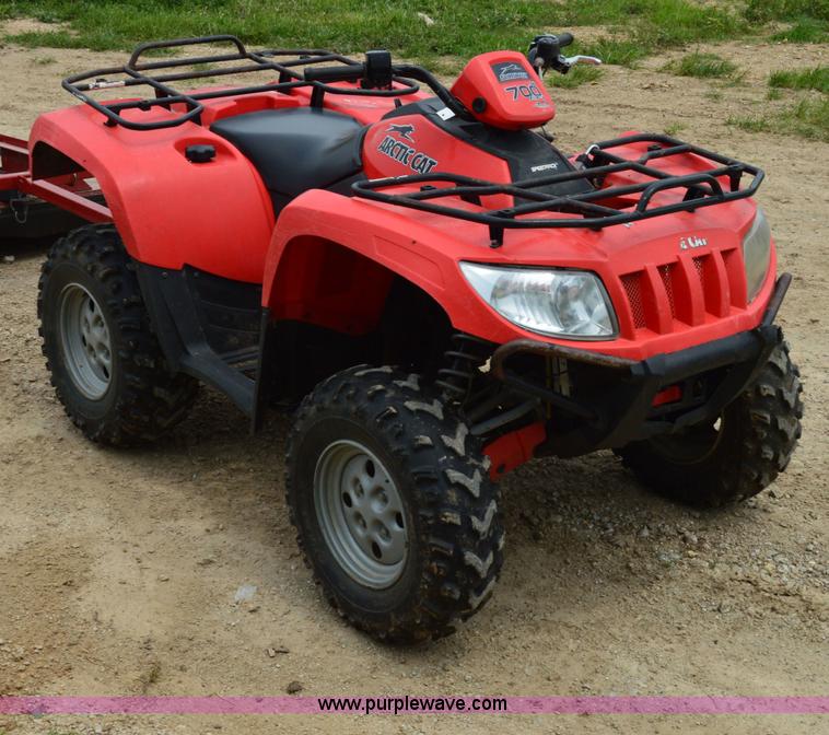 image for item H2916 2010 Arctic Cat 700H ATV