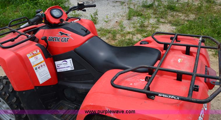 image for item H2916 2010 Arctic Cat 700H ATV