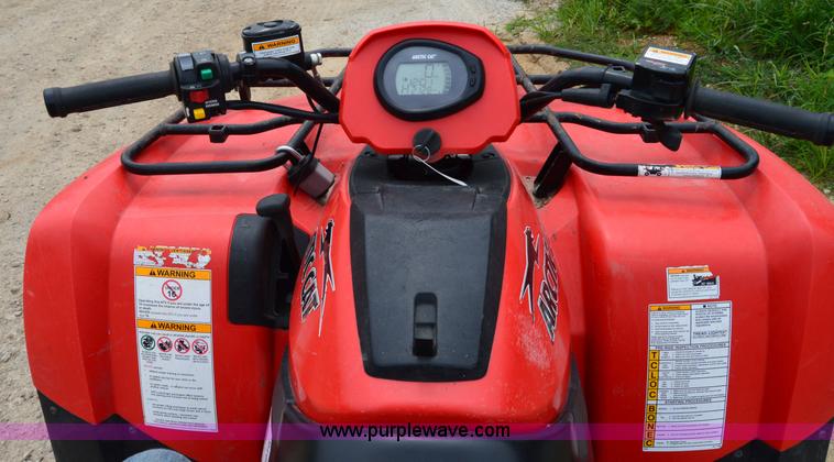 image for item H2916 2010 Arctic Cat 700H ATV