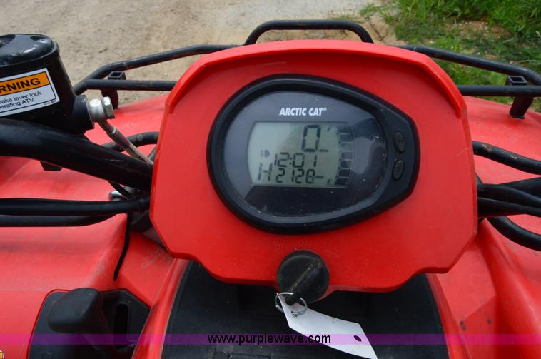 image for item H2916 2010 Arctic Cat 700H ATV