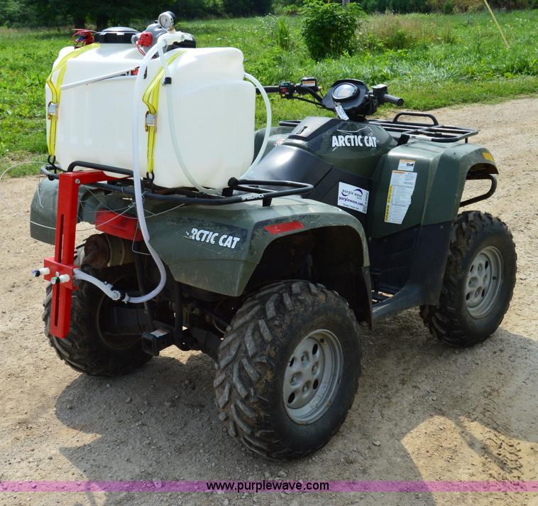 image for item H2922 2011 Artic Cat 700 ATV