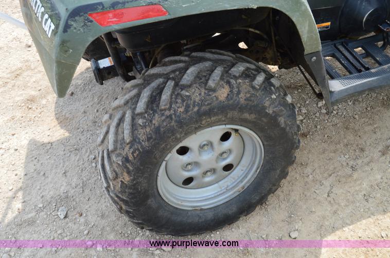 image for item H2922 2011 Artic Cat 700 ATV