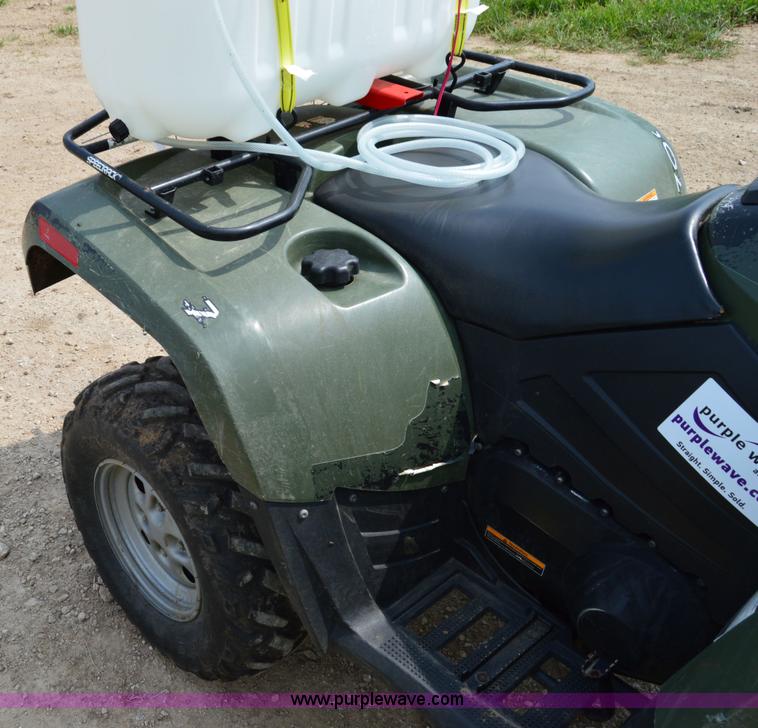 image for item H2922 2011 Artic Cat 700 ATV