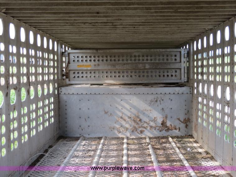 image for item I9533 1989 Wilson PSDCL-206 48' aluminum cattle pot trailer