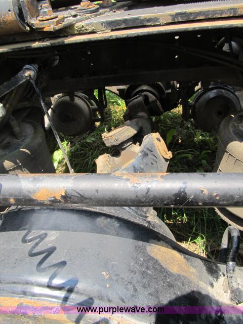 image for item I9534 2000 Sterling A9500 semi truck