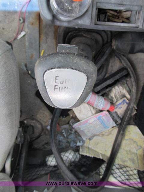 image for item I9535 2000 Sterling A9500 semi truck