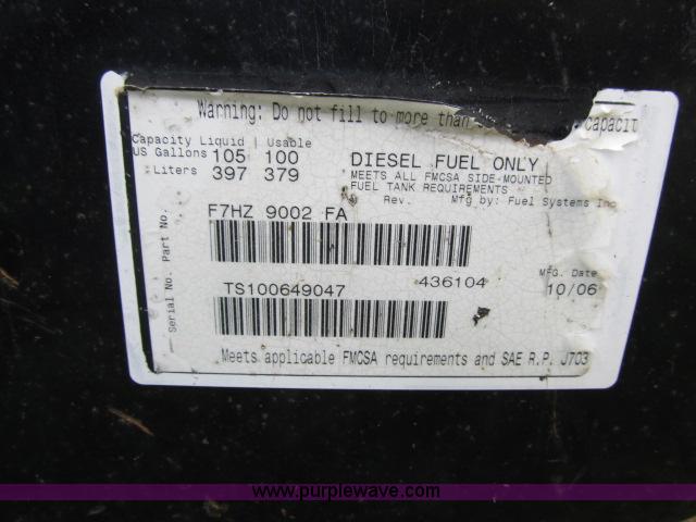 image for item I9535 2000 Sterling A9500 semi truck