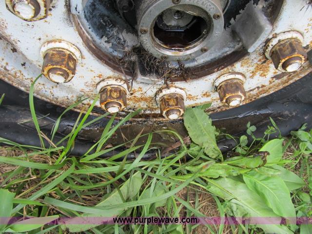 image for item I9535 2000 Sterling A9500 semi truck