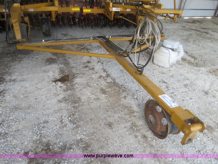 image for item I9536 HayBuster tandem hitch with foam marker system