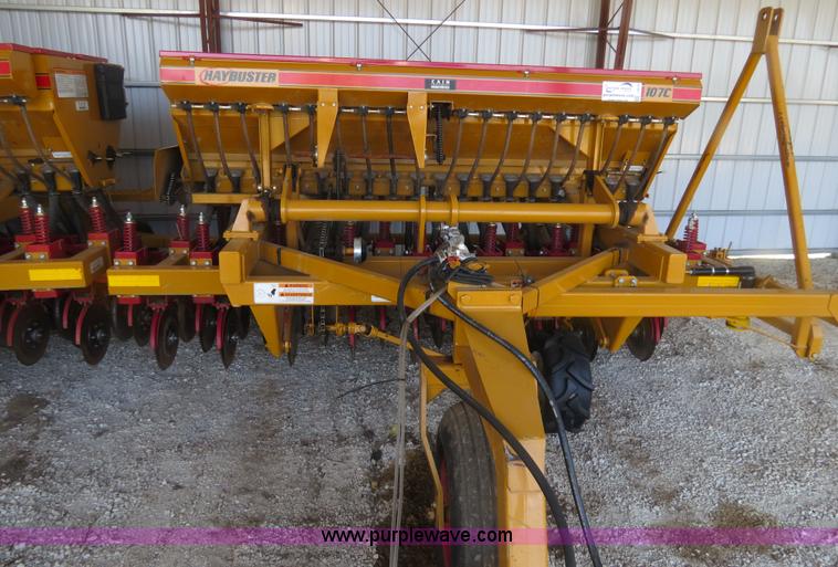 image for item I9537 HayBuster 107C no-till drill