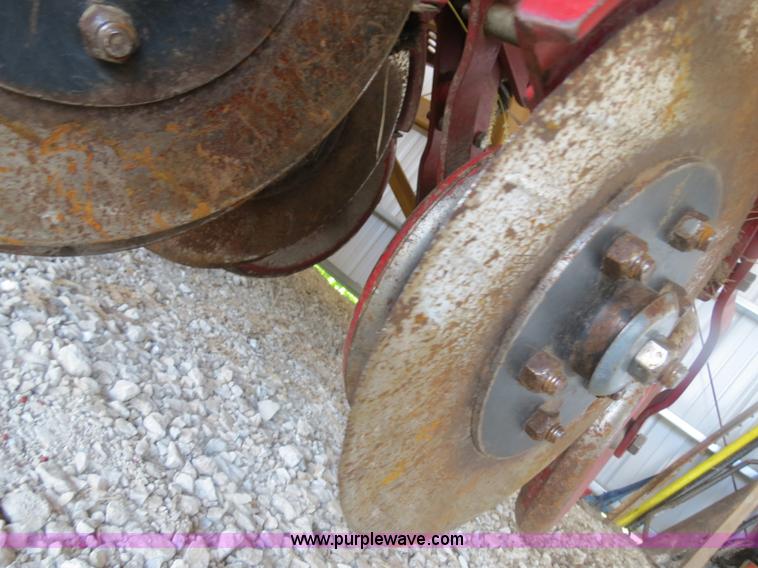 image for item I9537 HayBuster 107C no-till drill