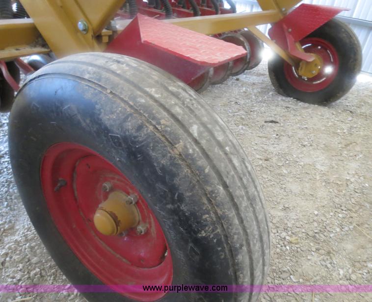 image for item I9538 HayBuster 107C no-till drill