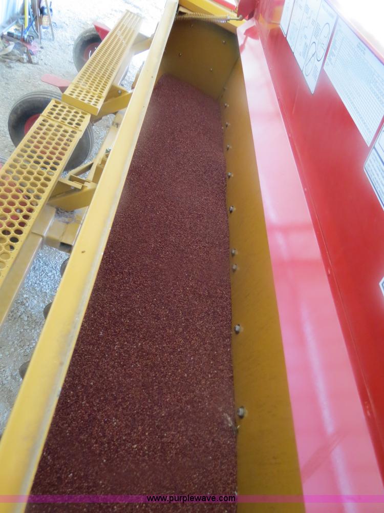 image for item I9538 HayBuster 107C no-till drill