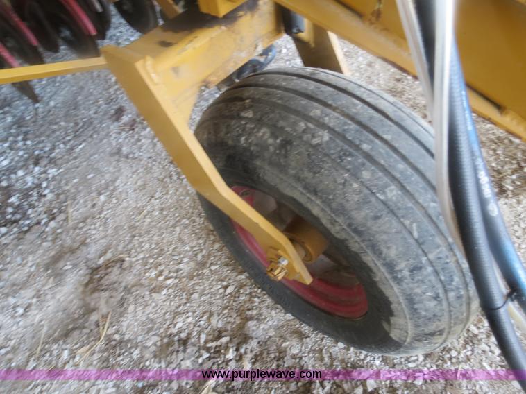 image for item I9538 HayBuster 107C no-till drill