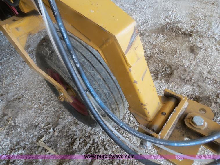 image for item I9538 HayBuster 107C no-till drill