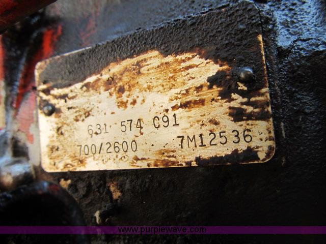 image for item I9539 1973 International 1466 tractor