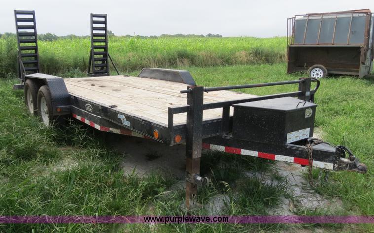 image for item I9541 2010 Load Trail equipment trailer