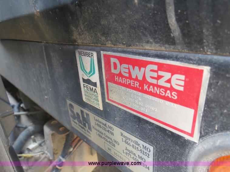 image for item I9542 2008 GMC Sierra 3500HD Crew Cab flatbed truck