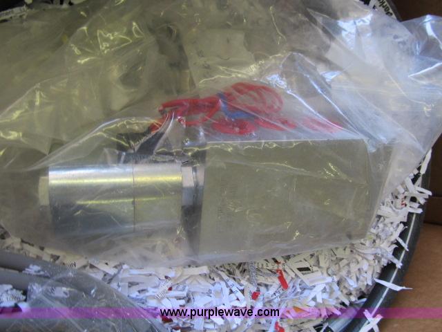 image for item AC9365 Little hydraulic ditching head