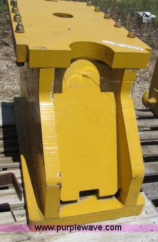 image for item AC9369 John Deere 770G motor grader push block