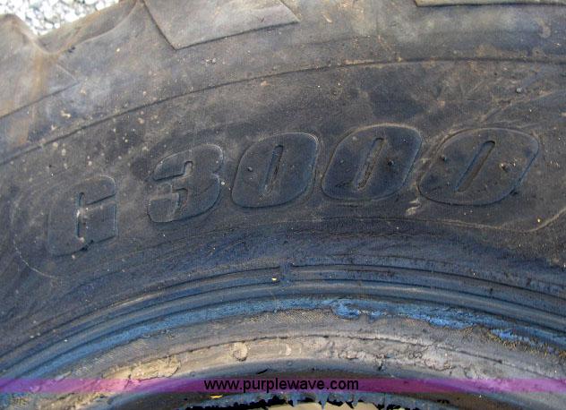 image for item AC9374 Sply 14.00-24 tire